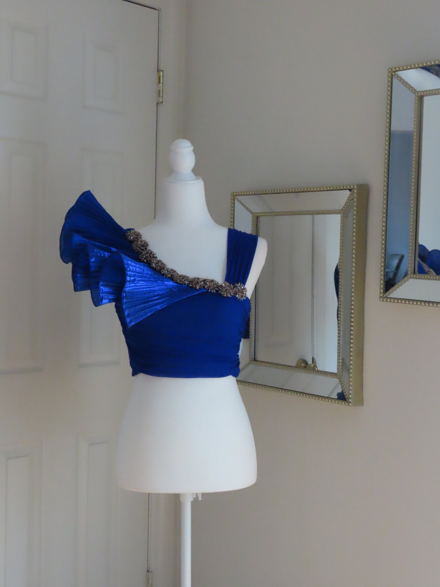 Blue blous