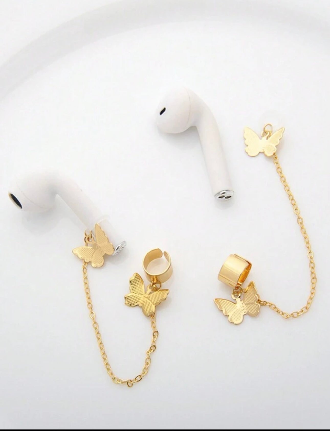 Ear clip earphone