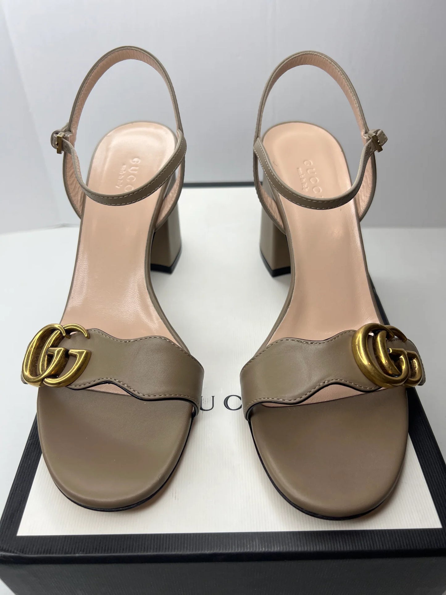 GUCCI LEATHER SANDALS