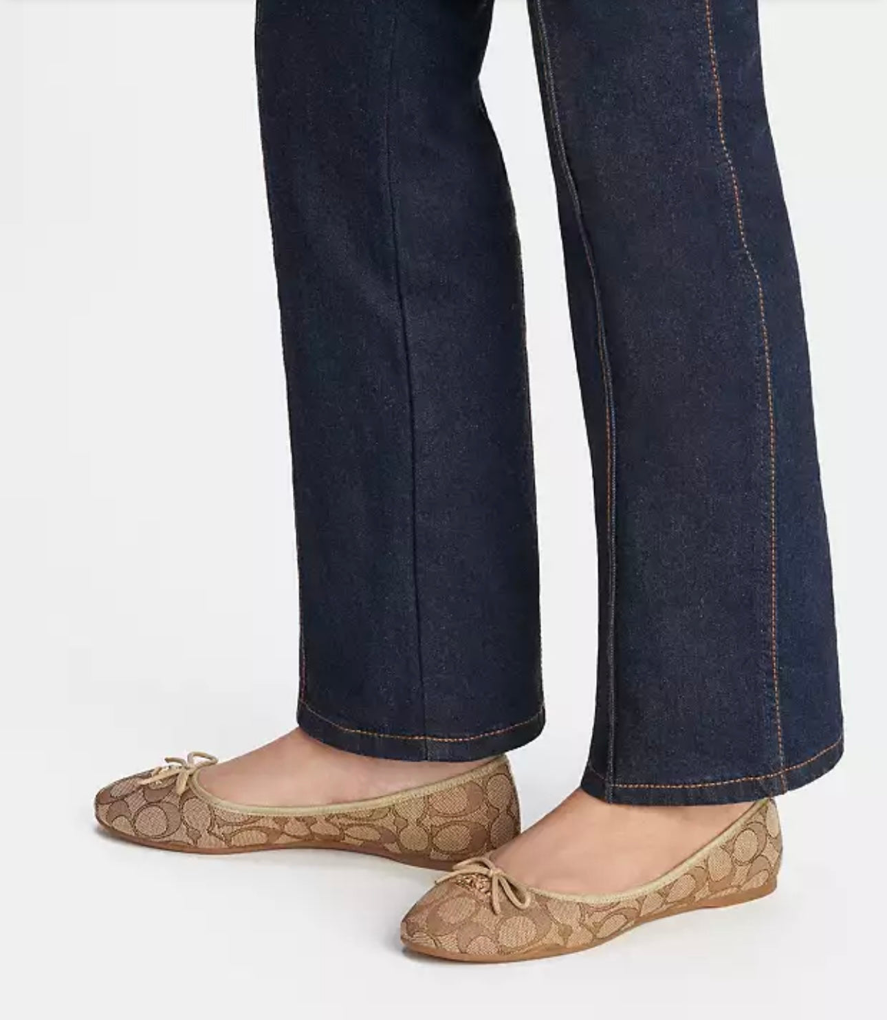 Coach  flat